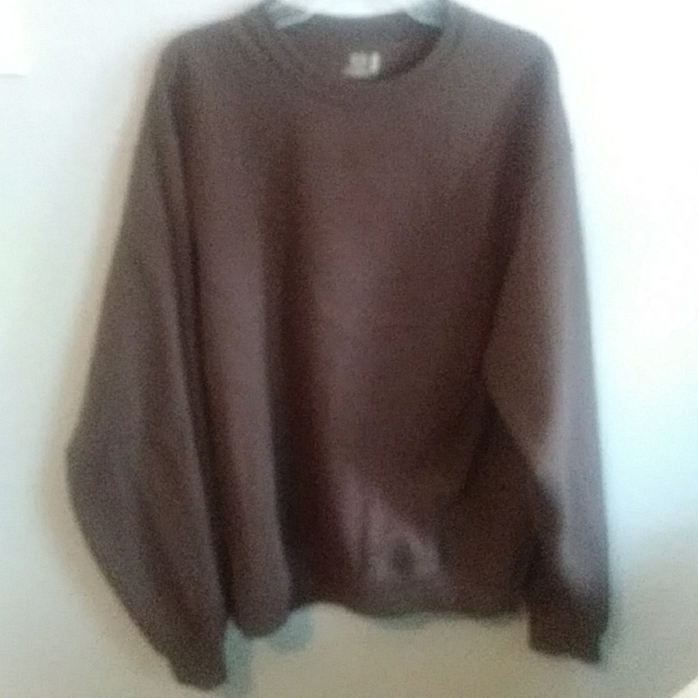 Brown sweatshirt